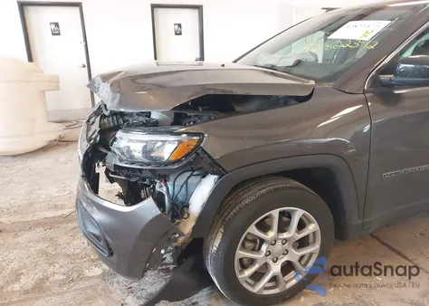 2023 Jeep Compass Latitude Lux Fwd from USA, damaged, VIN 3C4NJDFN7PT547874